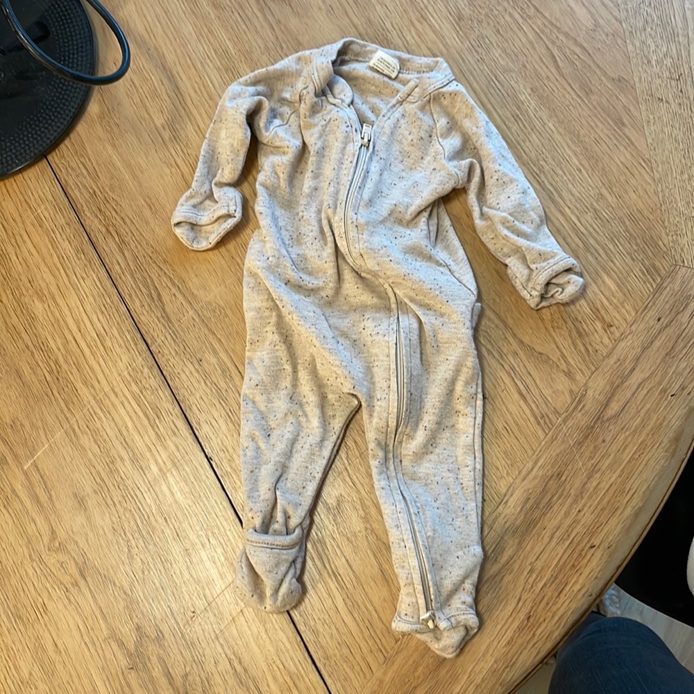Goumi baby PJs Onesie Sleeper Footsie